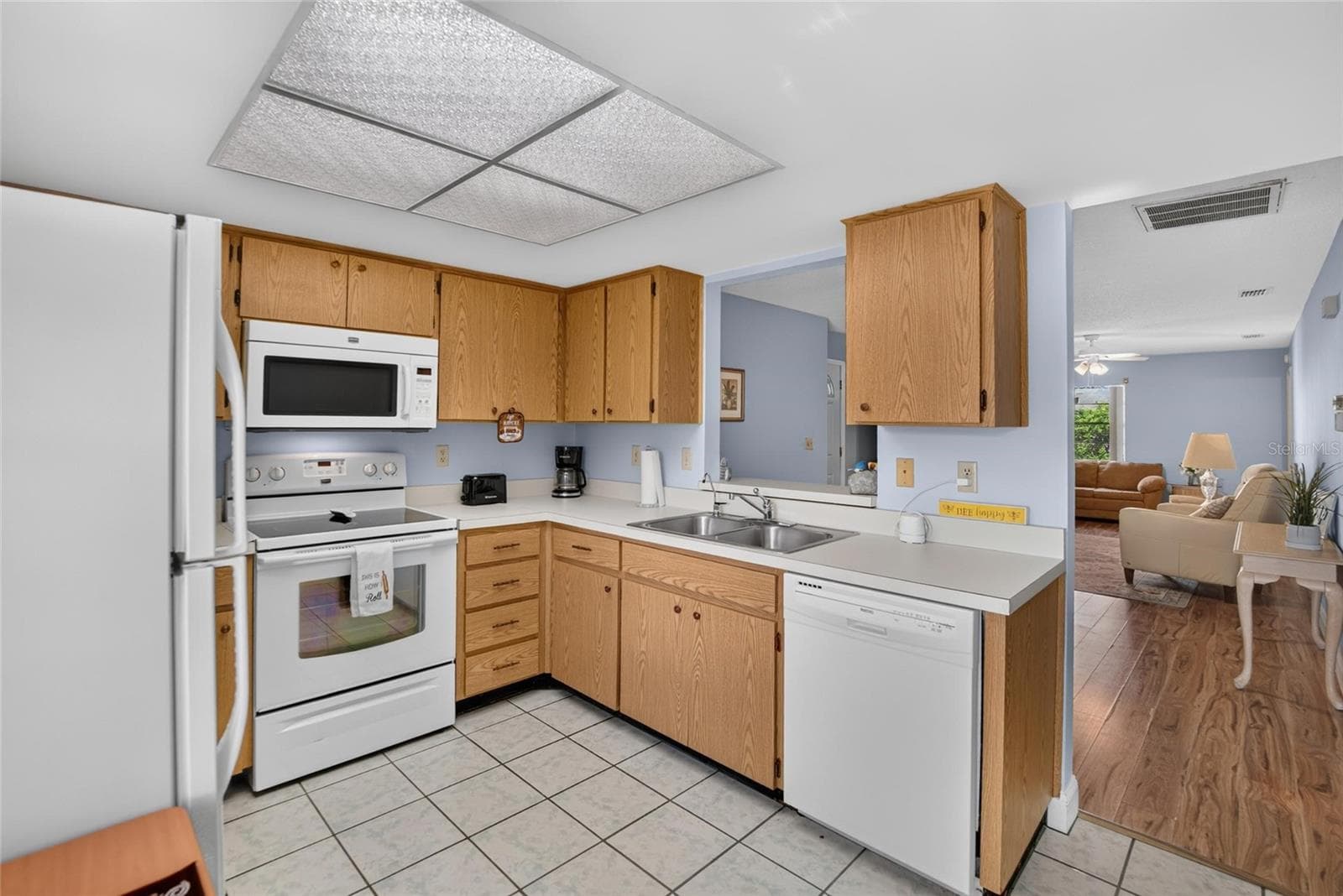 Condominium at 2017 HULLHOUSE DR, SUN CITY CENTER, photo 26 of 39