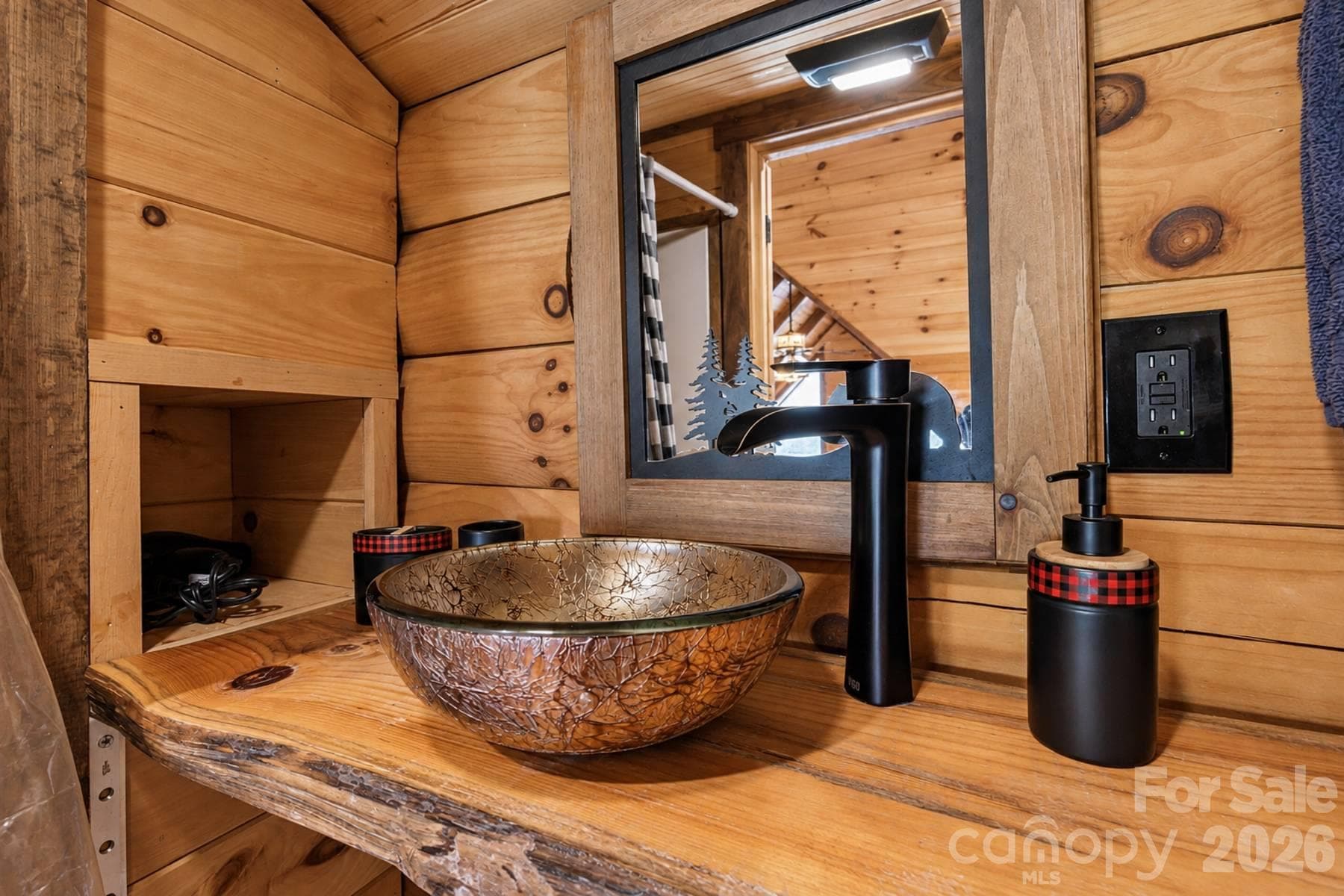 Upper bath vessel sink and live-edge counter - 18 Fairway Run, Bryson City