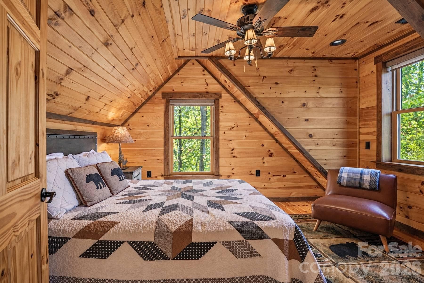 Enclosed third bedroom on the upper level - 18 Fairway Run, Bryson City