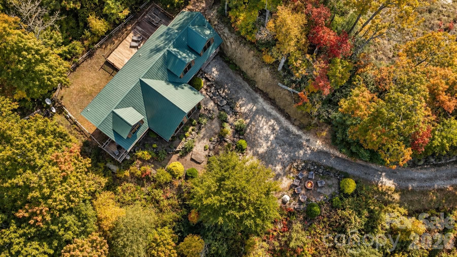Overhead aerial of the home and driveway - 18 Fairway Run, Bryson City