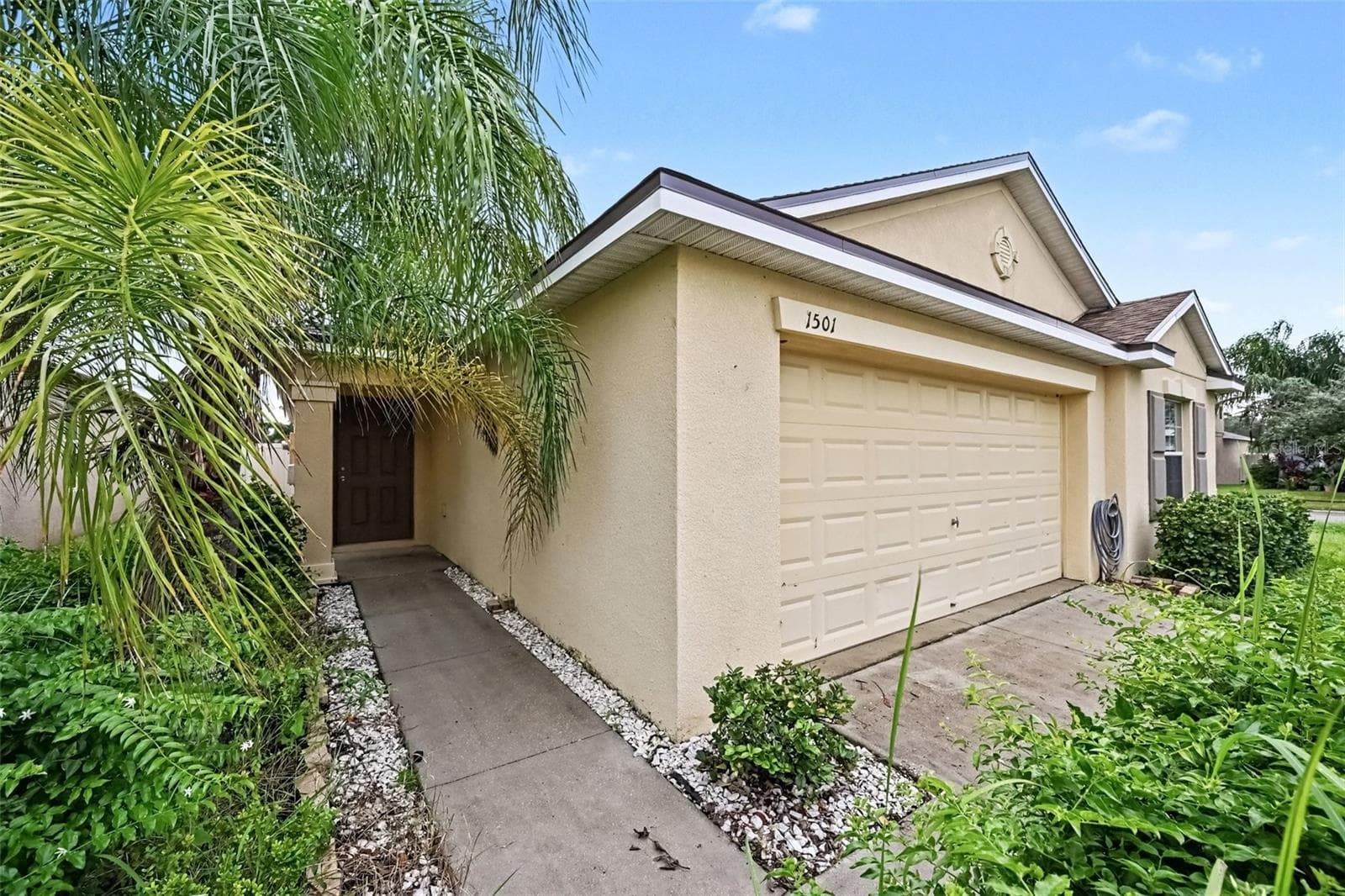 Single Family Residence at 1501 CLIMBING DAYFLOWER DR, RUSKIN, photo 4 of 34