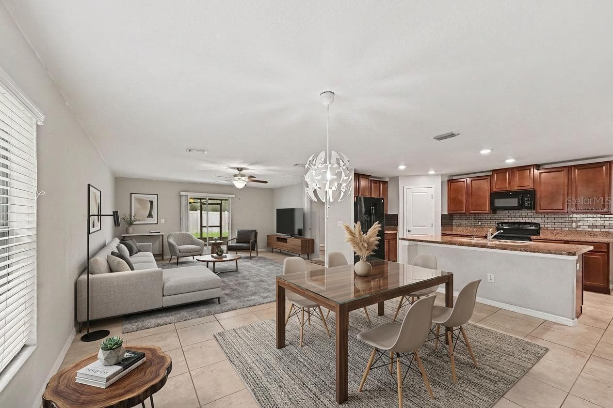 Virtually Staged - 1501 CLIMBING DAYFLOWER DR, RUSKIN