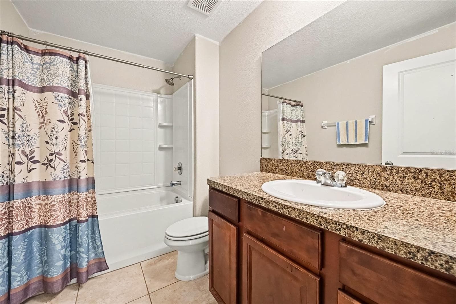 Single Family Residence at 1501 CLIMBING DAYFLOWER DR, RUSKIN, photo 26 of 34