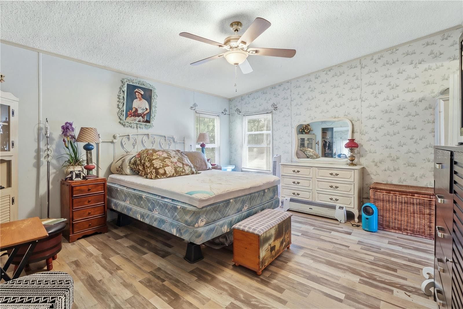 Virtually Staged - 5650 W STATE ST, HOMOSASSA