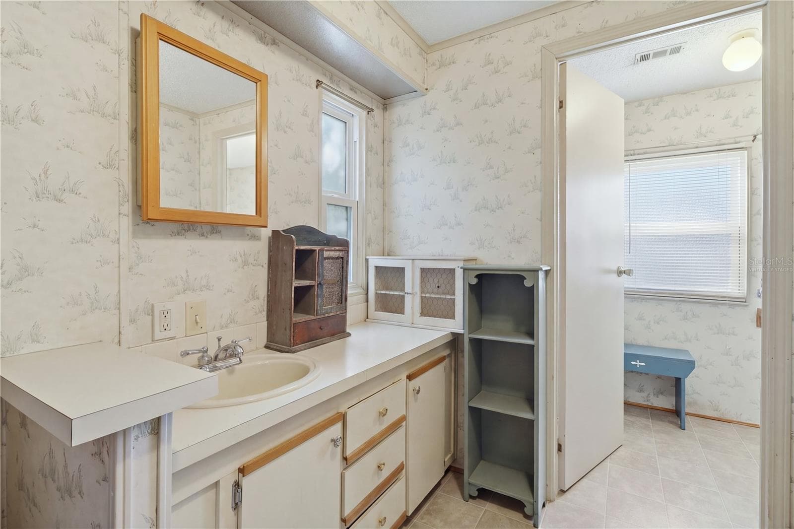 Virtually Staged - 5650 W STATE ST, HOMOSASSA