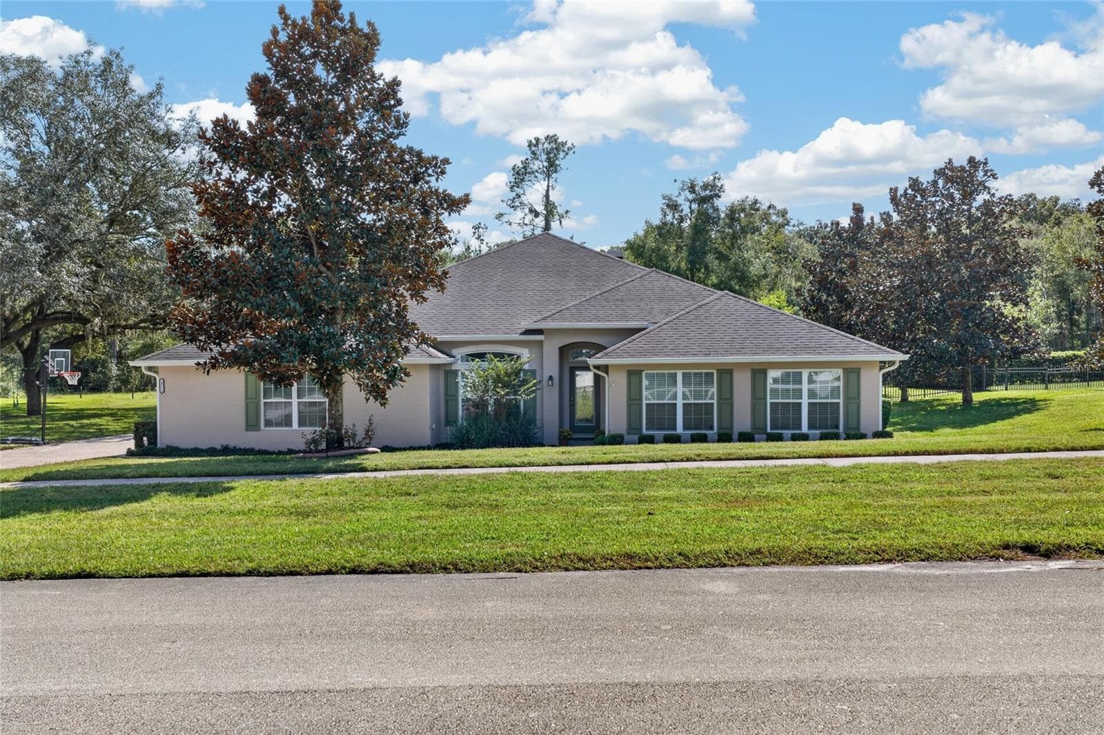 24114 PLYMOUTH HOLLOW CIR