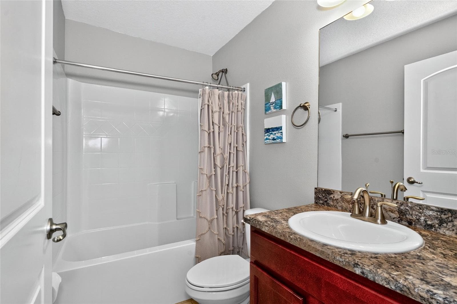 Bathroom 3 with tub and shower - 24114 PLYMOUTH HOLLOW CIR, SORRENTO