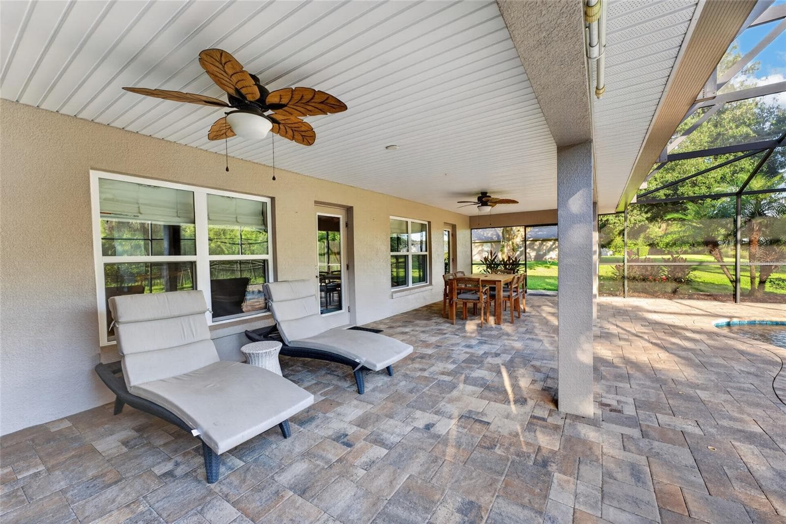 Covered lanai - 24114 PLYMOUTH HOLLOW CIR, SORRENTO