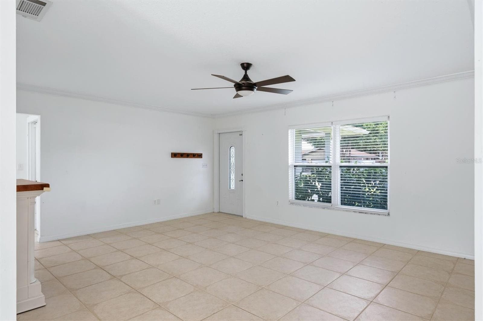 Single Family Residence at 828 PONDEROSA PINE LN, SARASOTA, photo 6 of 53