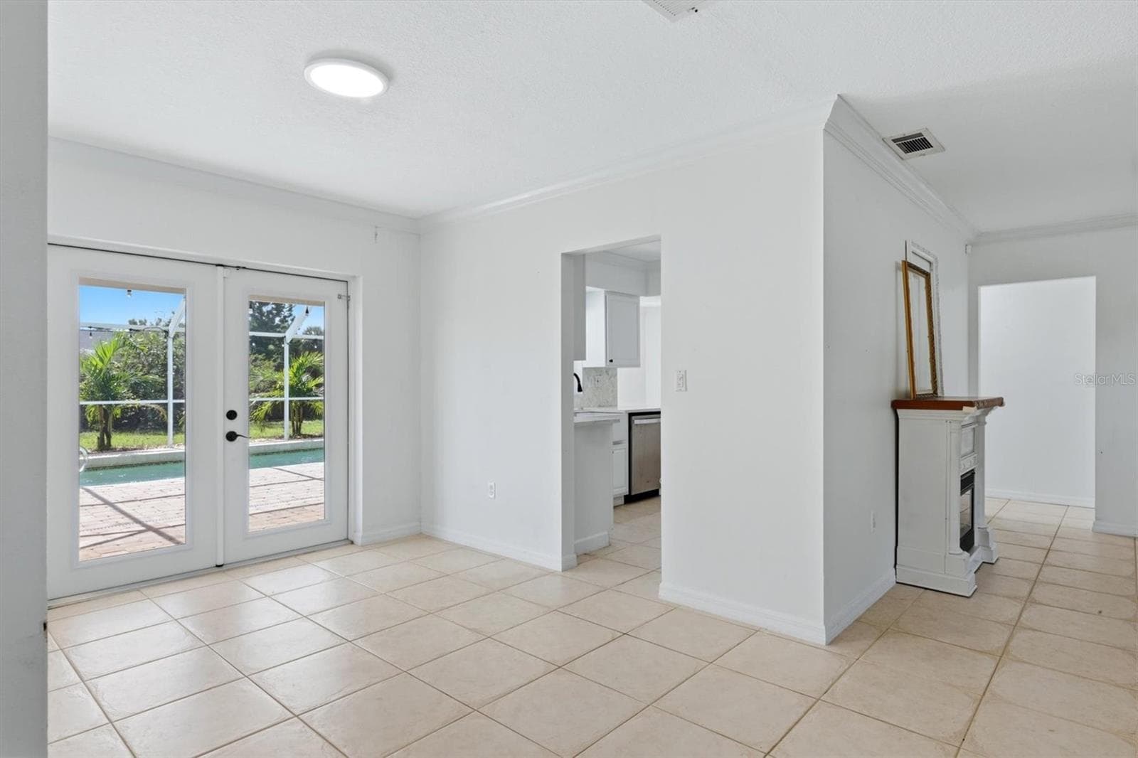 Single Family Residence at 828 PONDEROSA PINE LN, SARASOTA, photo 20 of 53