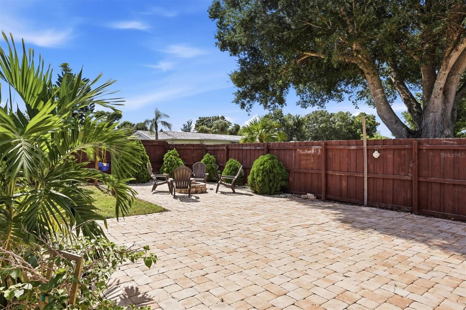 Single Family Residence at 828 PONDEROSA PINE LN, SARASOTA, photo 41 of 53