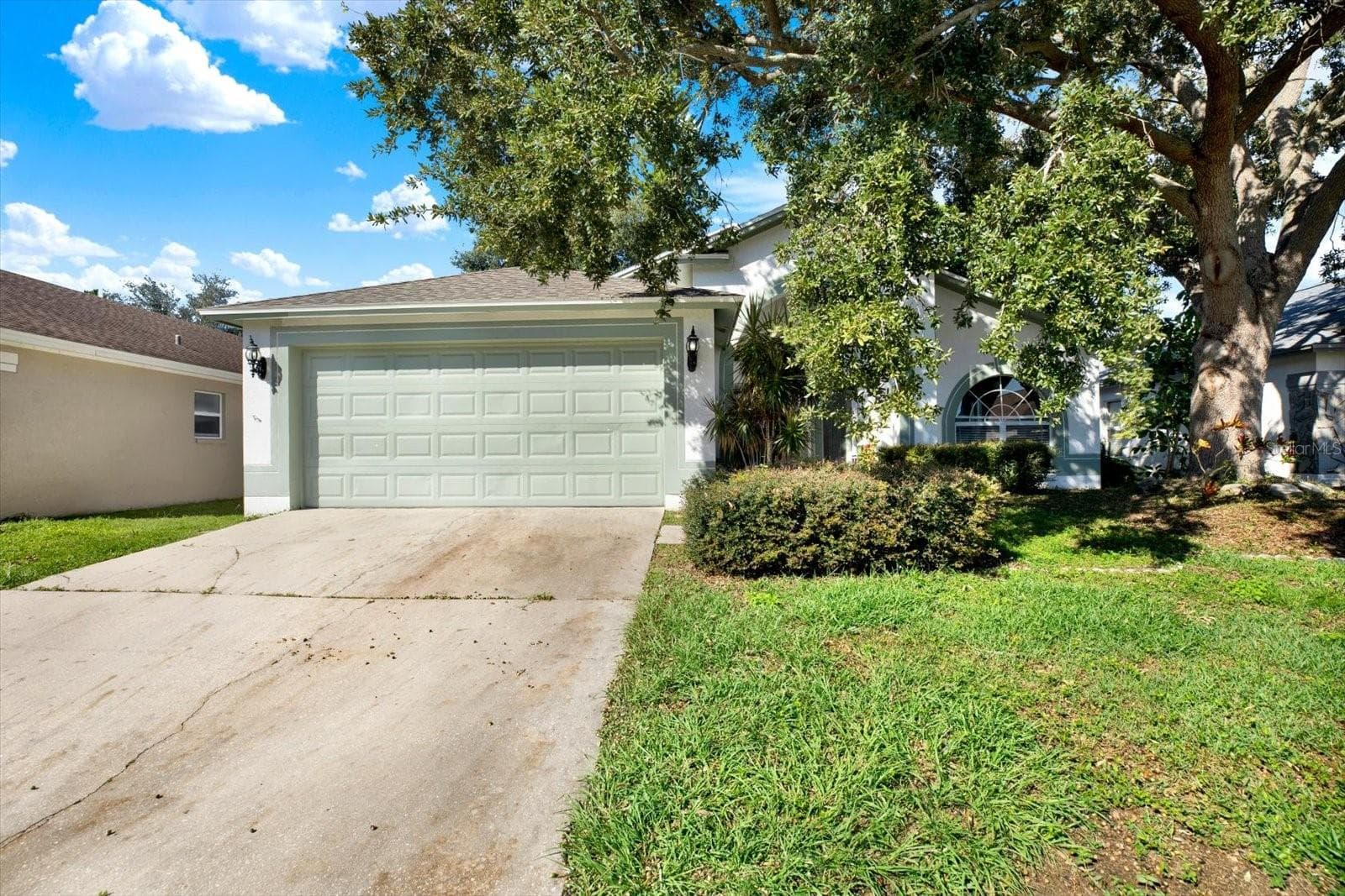 Single Family Residence at 1507 SAKONNET CT, BRANDON, photo 2 of 34