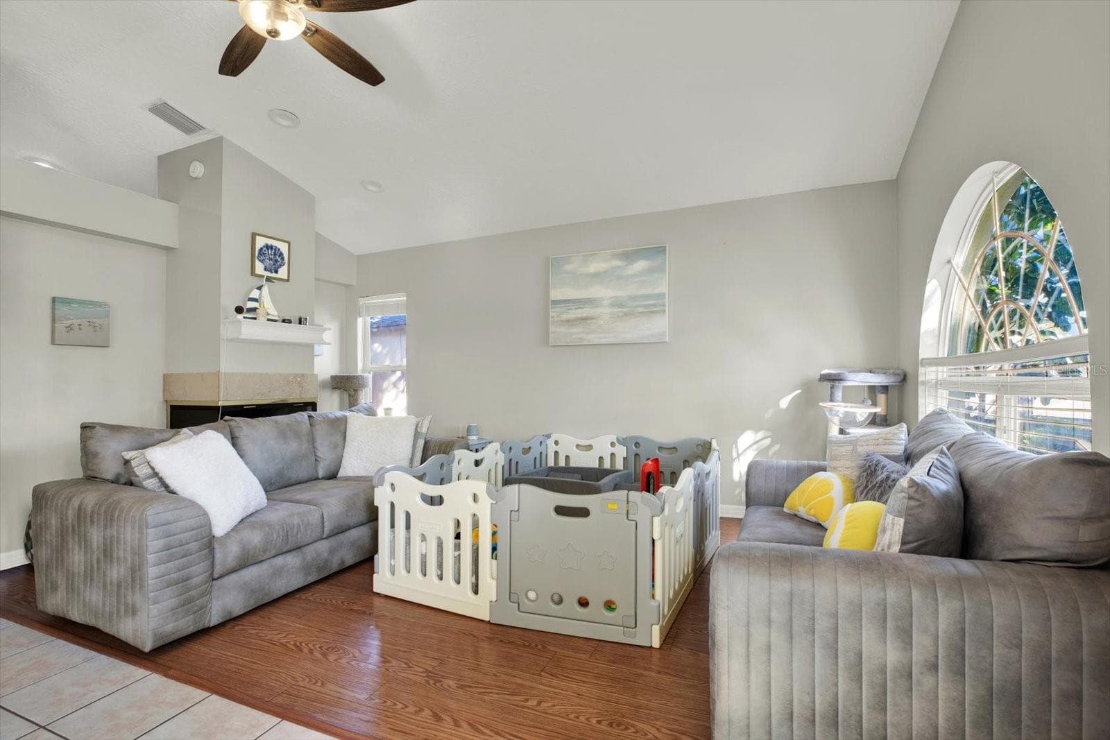 Single Family Residence at 1507 SAKONNET CT, BRANDON, photo 5 of 34