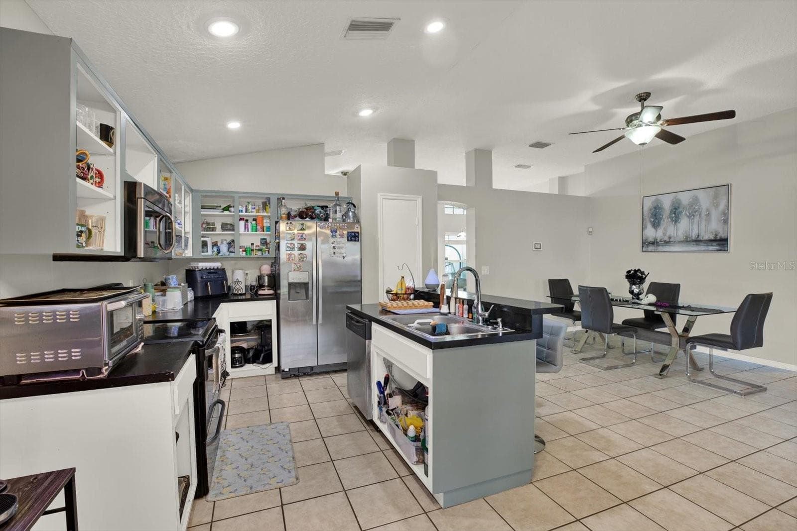 Single Family Residence at 1507 SAKONNET CT, BRANDON, photo 11 of 34