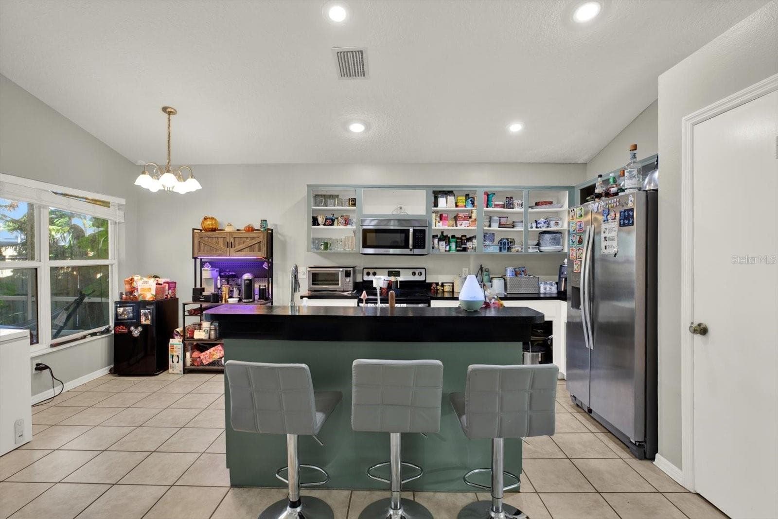 Single Family Residence at 1507 SAKONNET CT, BRANDON, photo 12 of 34