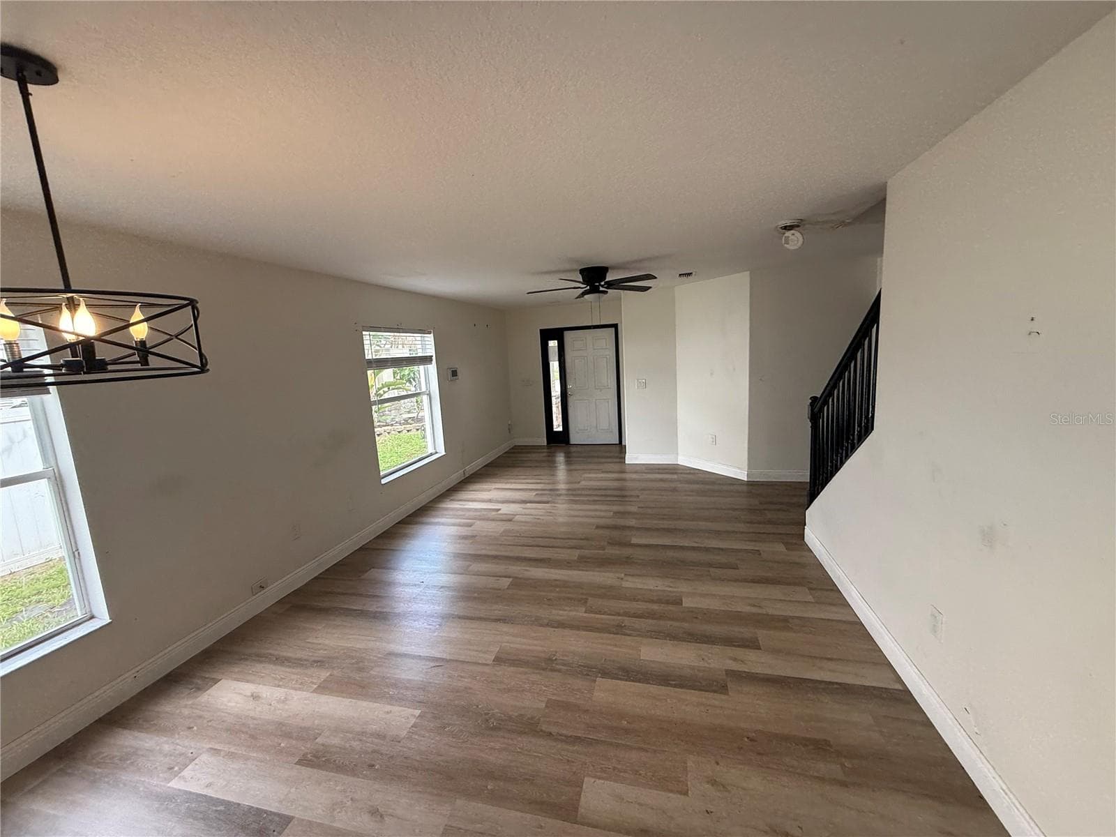 Single Family Residence at 7542 MAROON PEAK DR, RUSKIN, photo 4 of 21