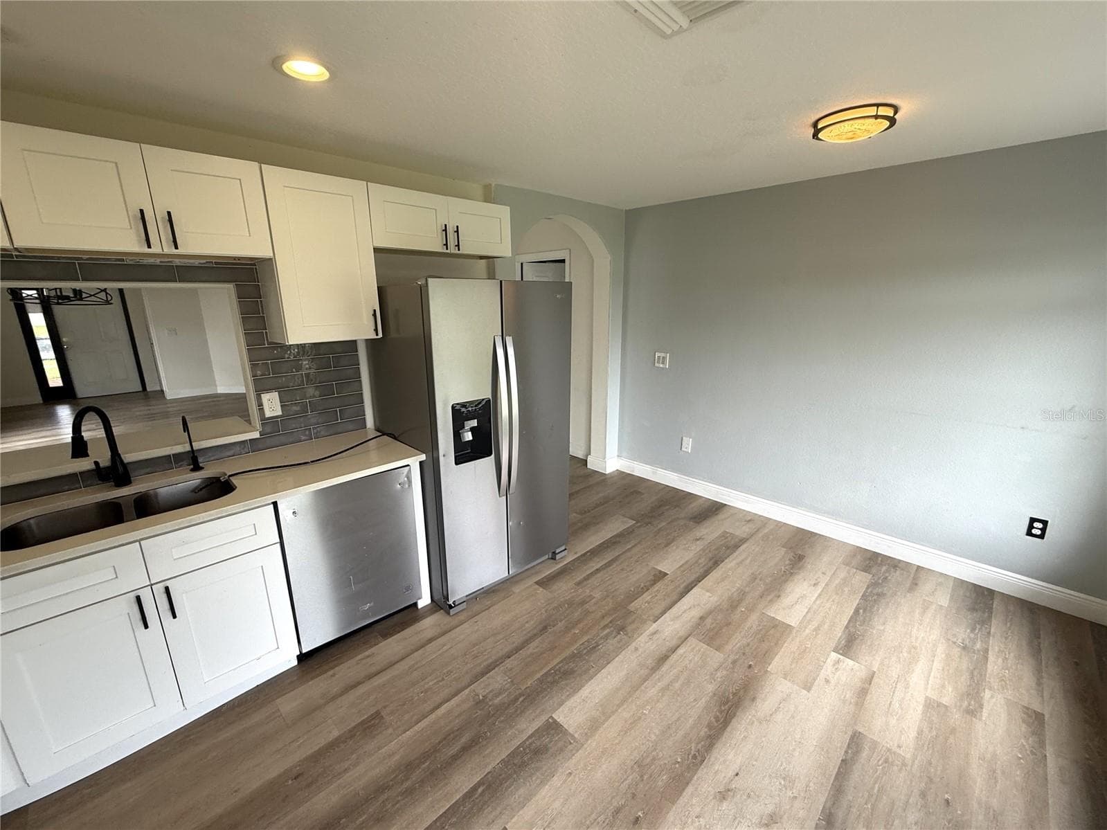 Single Family Residence at 7542 MAROON PEAK DR, RUSKIN, photo 7 of 21