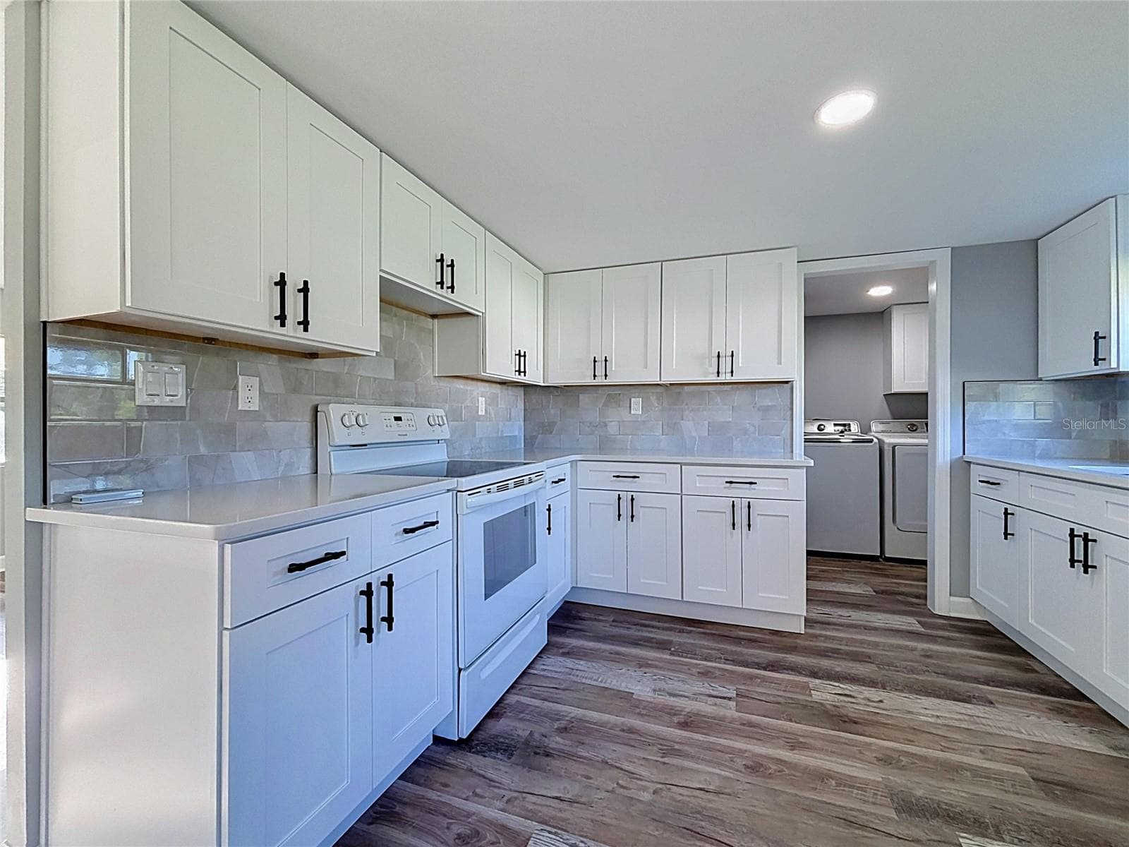 Manufactured Home at 2307 STATE ROAD 33, CLERMONT, photo 31 of 77