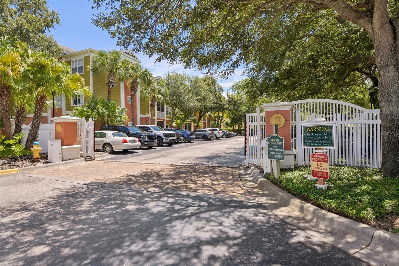 Quadruplex at 4207 S DALE MABRY HWY #2414, TAMPA, photo 2 of 27
