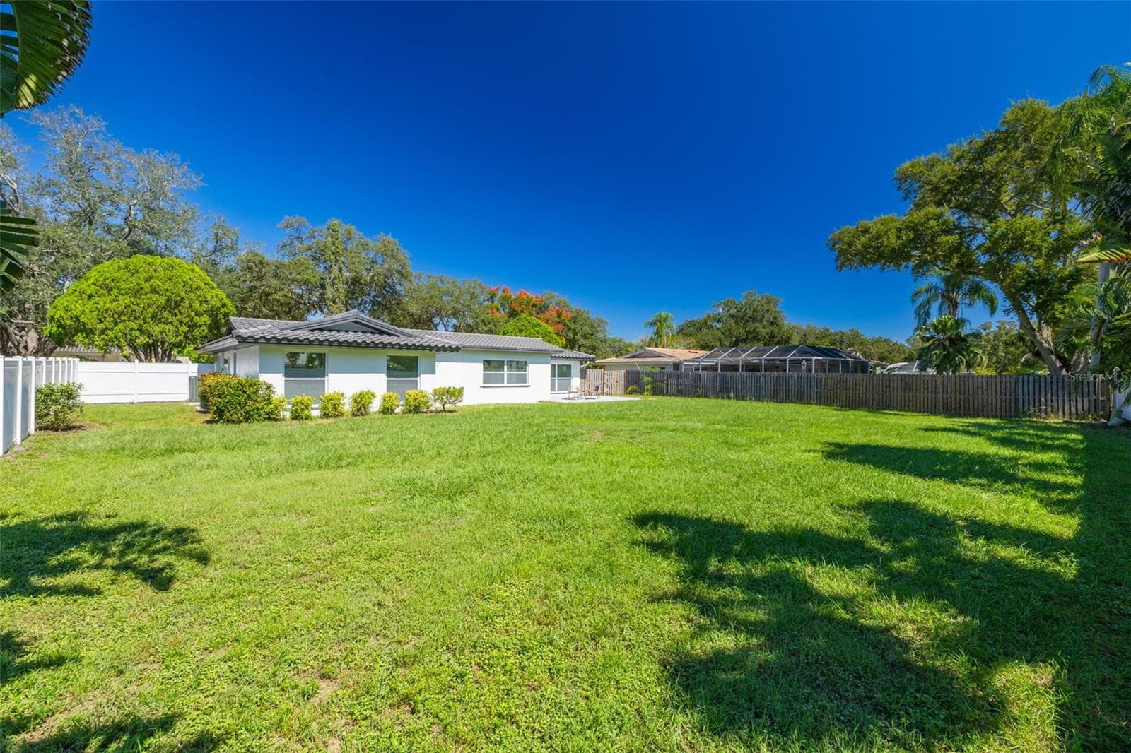 Single Family Residence at 2291 GROVEWOOD RD, CLEARWATER, photo 34 of 36