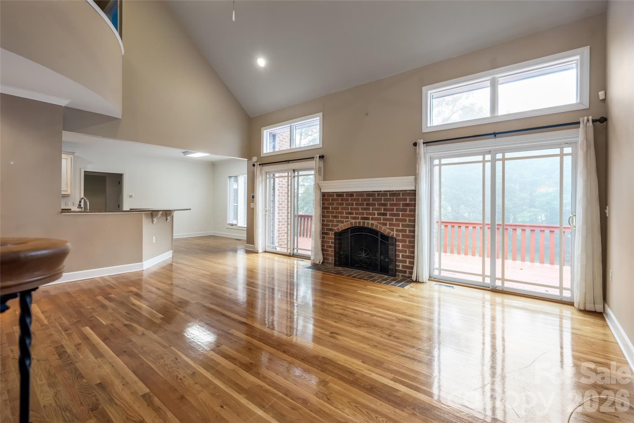 Gas Log Fireplace - 4943 Elmhurst Drive NE, Hickory