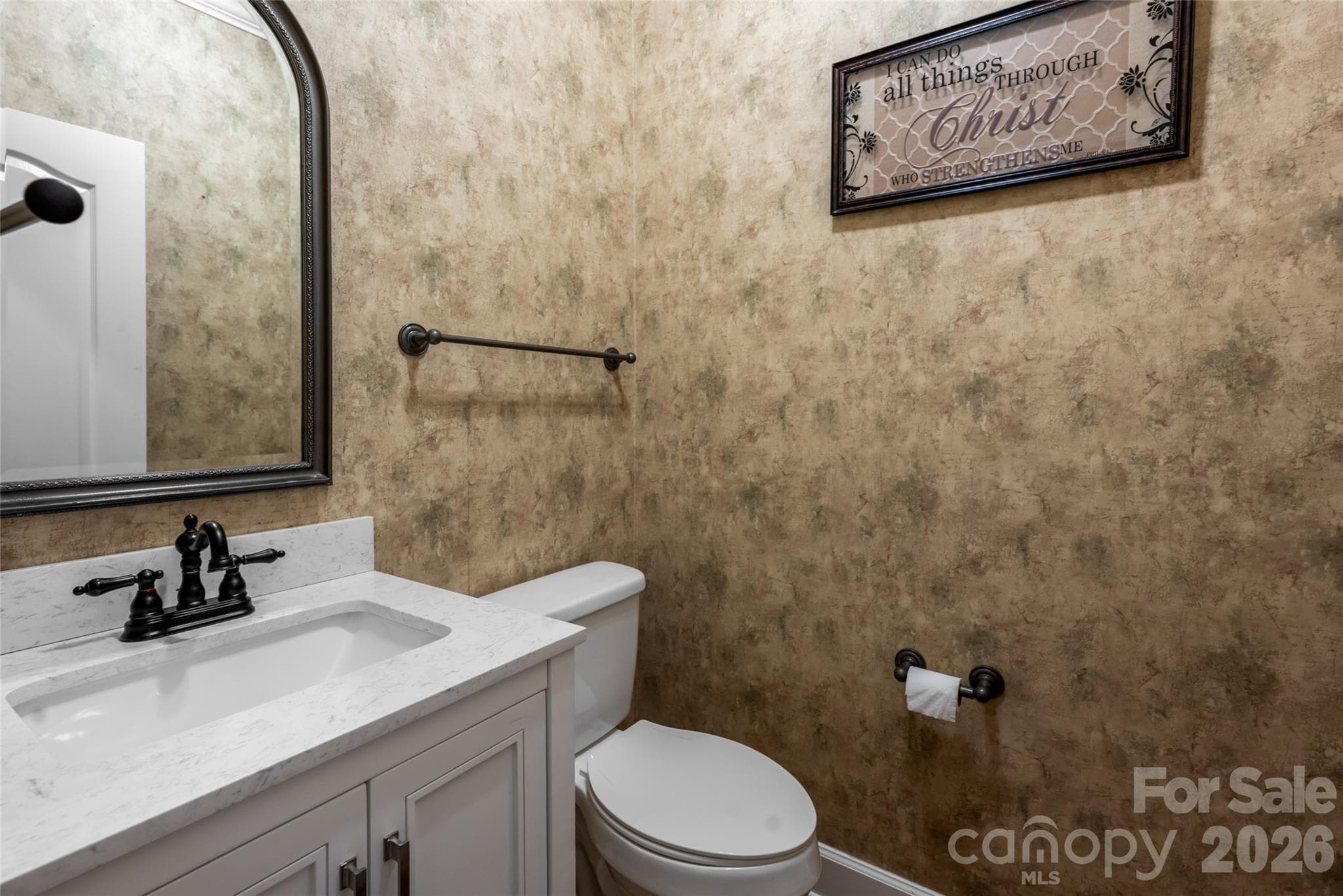Half bath - 4943 Elmhurst Drive NE, Hickory