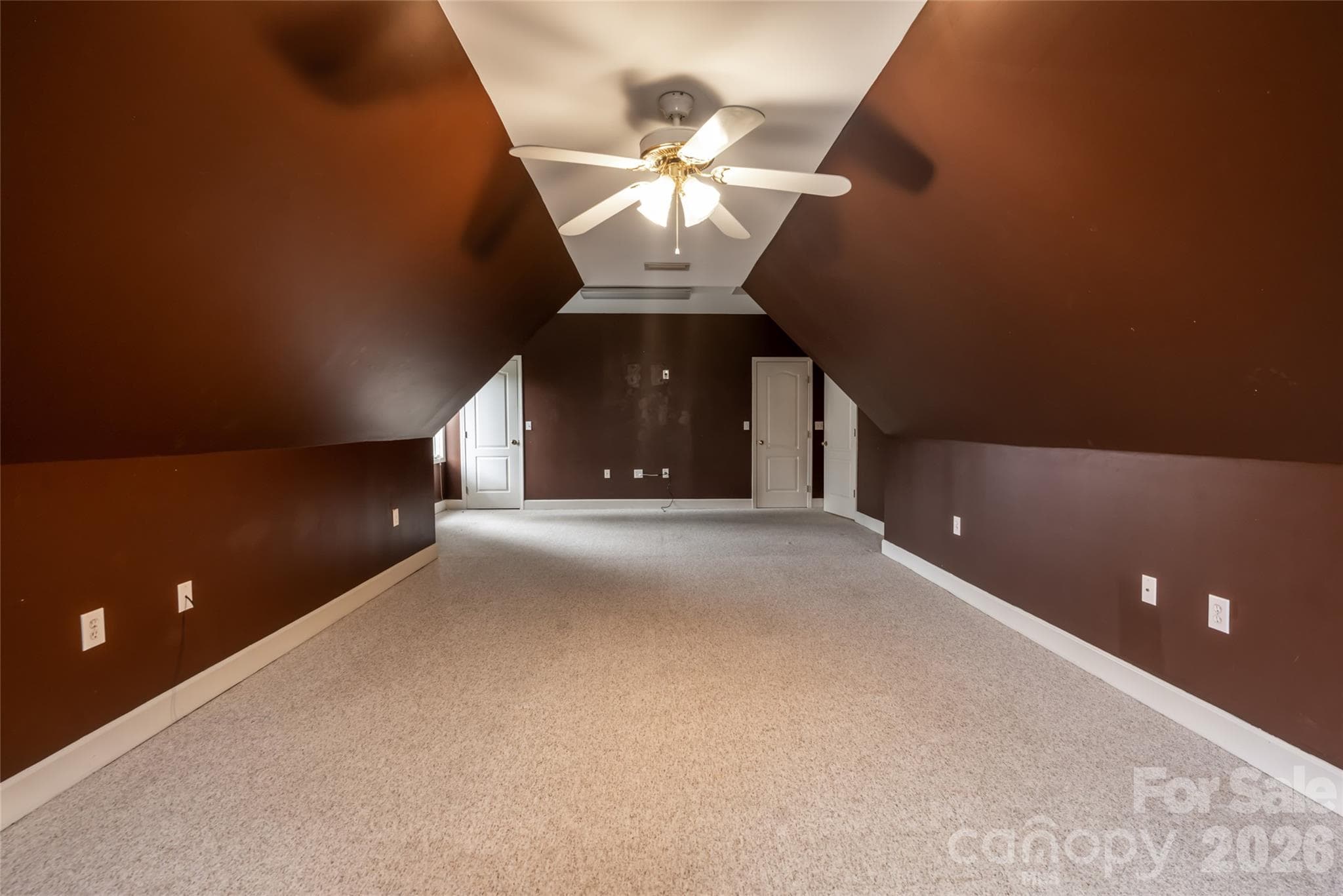 Single Family Residence at 4943 Elmhurst Drive NE, Hickory, photo 27 of 43