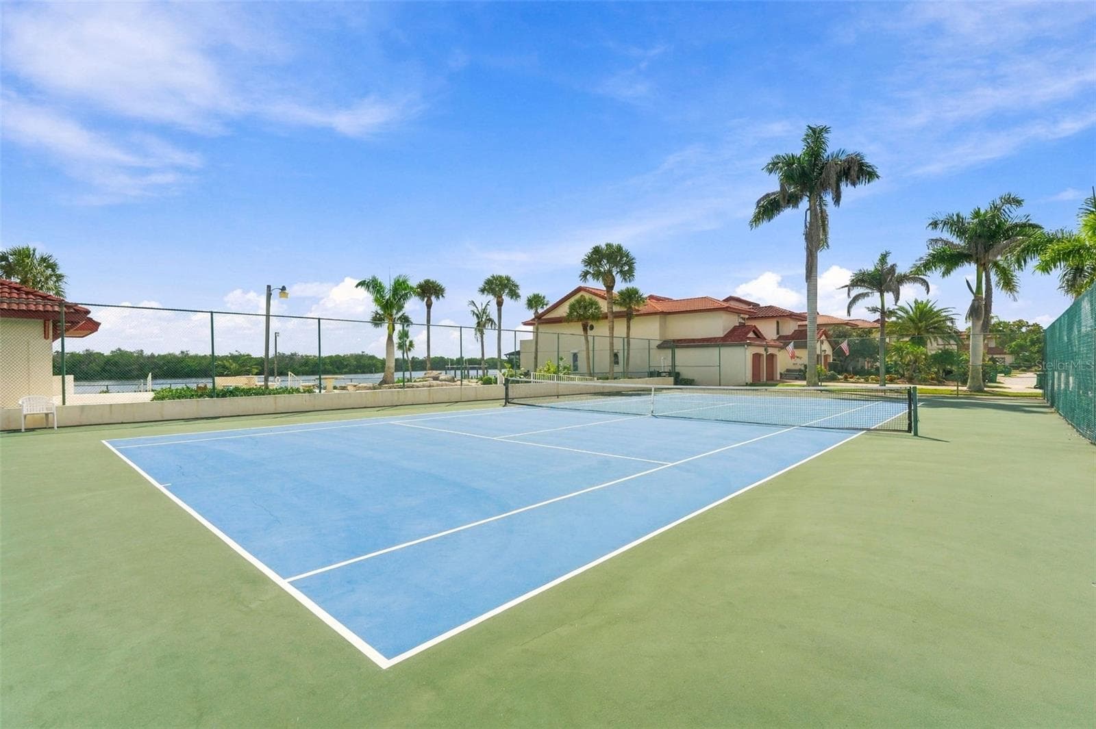 Community Tennis Court - 2591 SYKES CREEK DR, MERRITT ISLAND