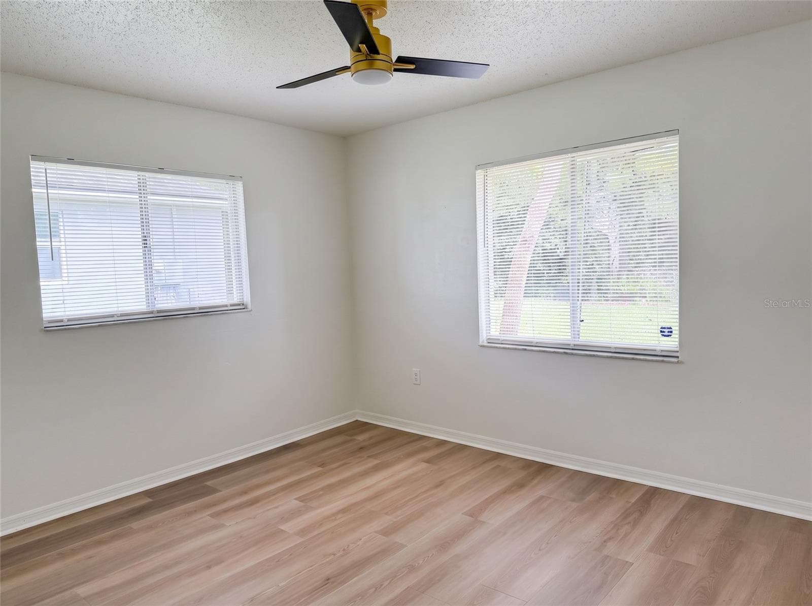 Single Family Residence at 1060 E NORMANDY BLVD, DELTONA, photo 24 of 30