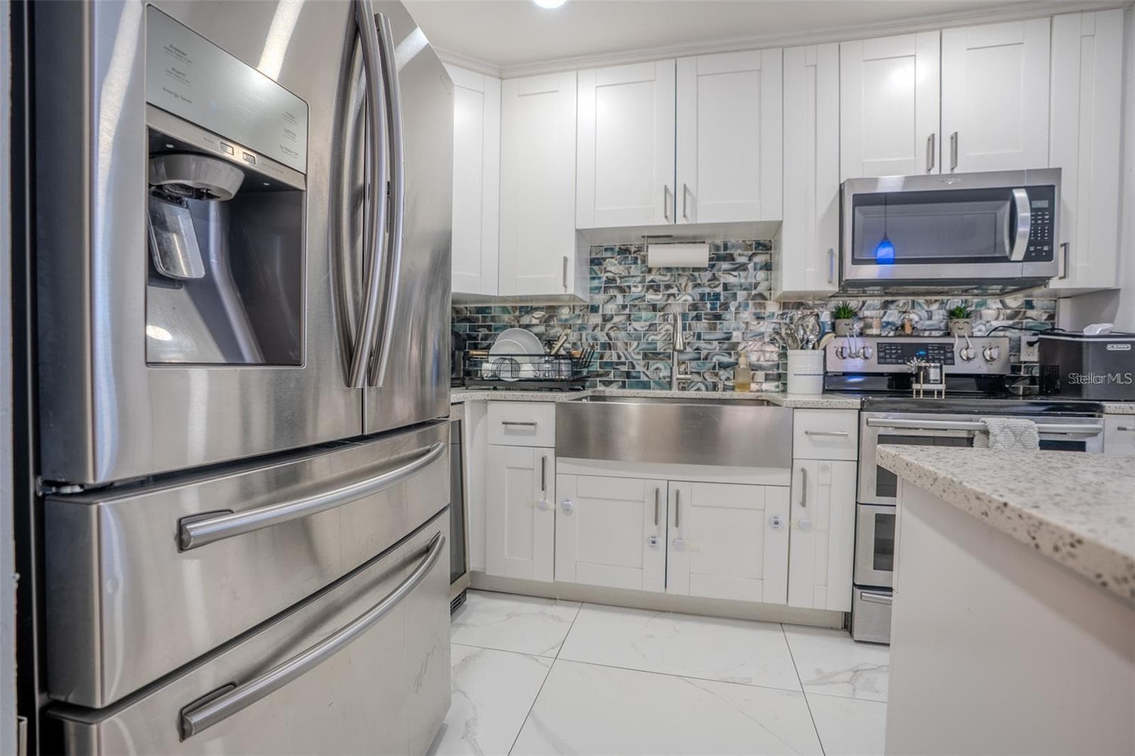 Single Family Residence at 6480 34TH TER N, ST PETERSBURG, photo 5 of 10