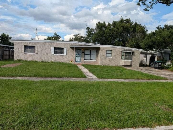 Single Family Residence at 7419 NOLTON WAY, ORLANDO, photo 2 of 22