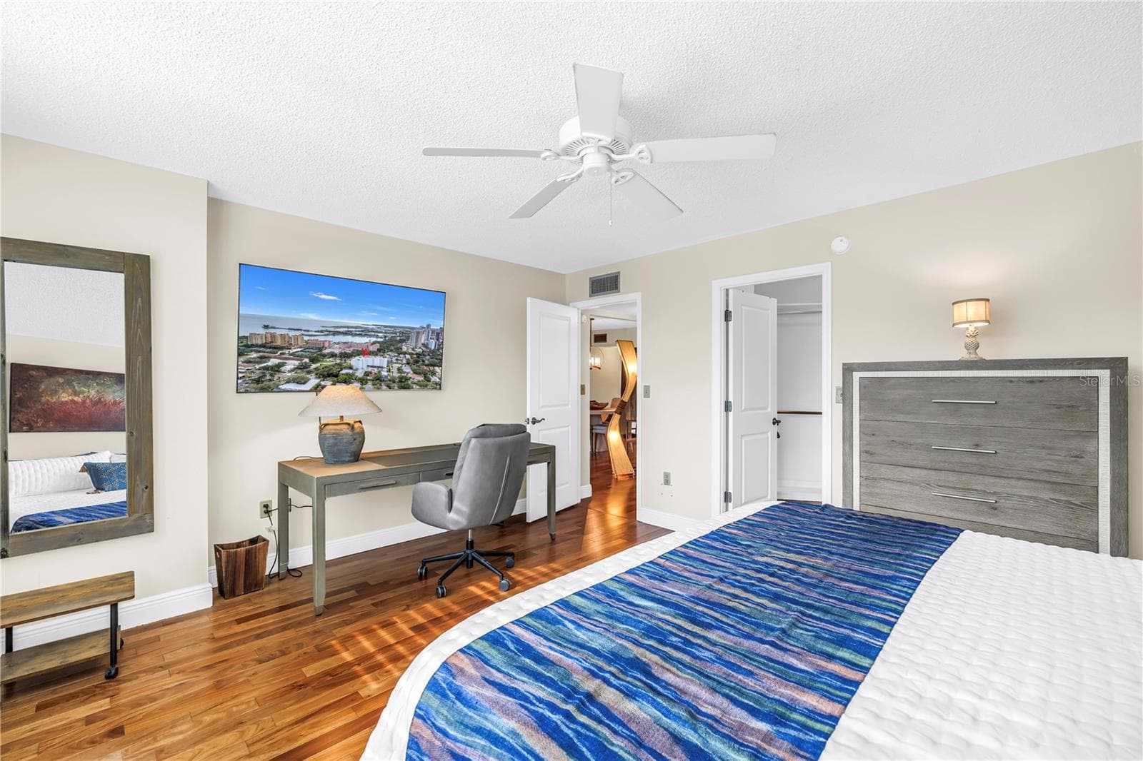 Master add't area - 700 BEACH DR NE #201, ST PETERSBURG