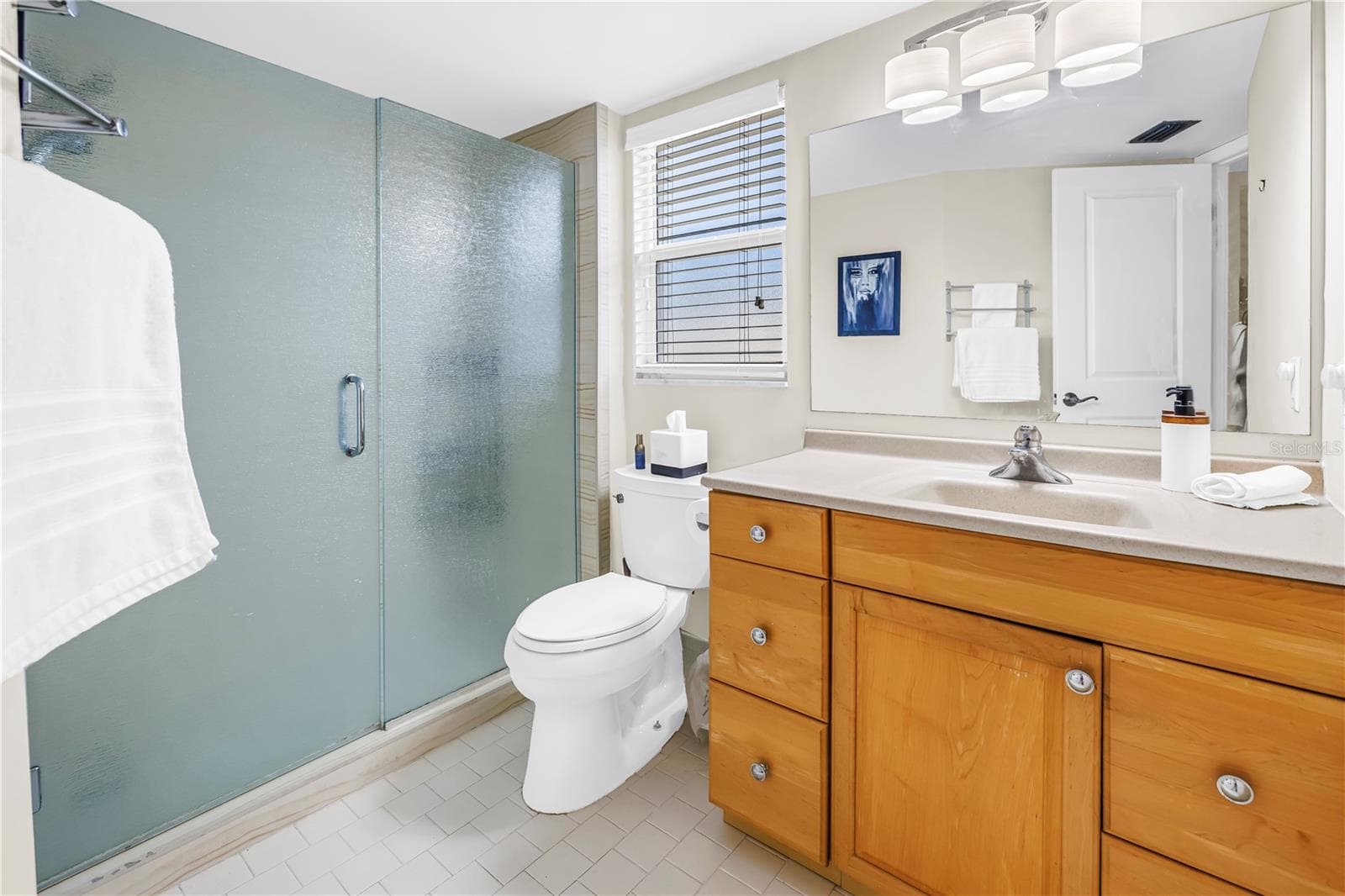 Master Bath - 700 BEACH DR NE #201, ST PETERSBURG
