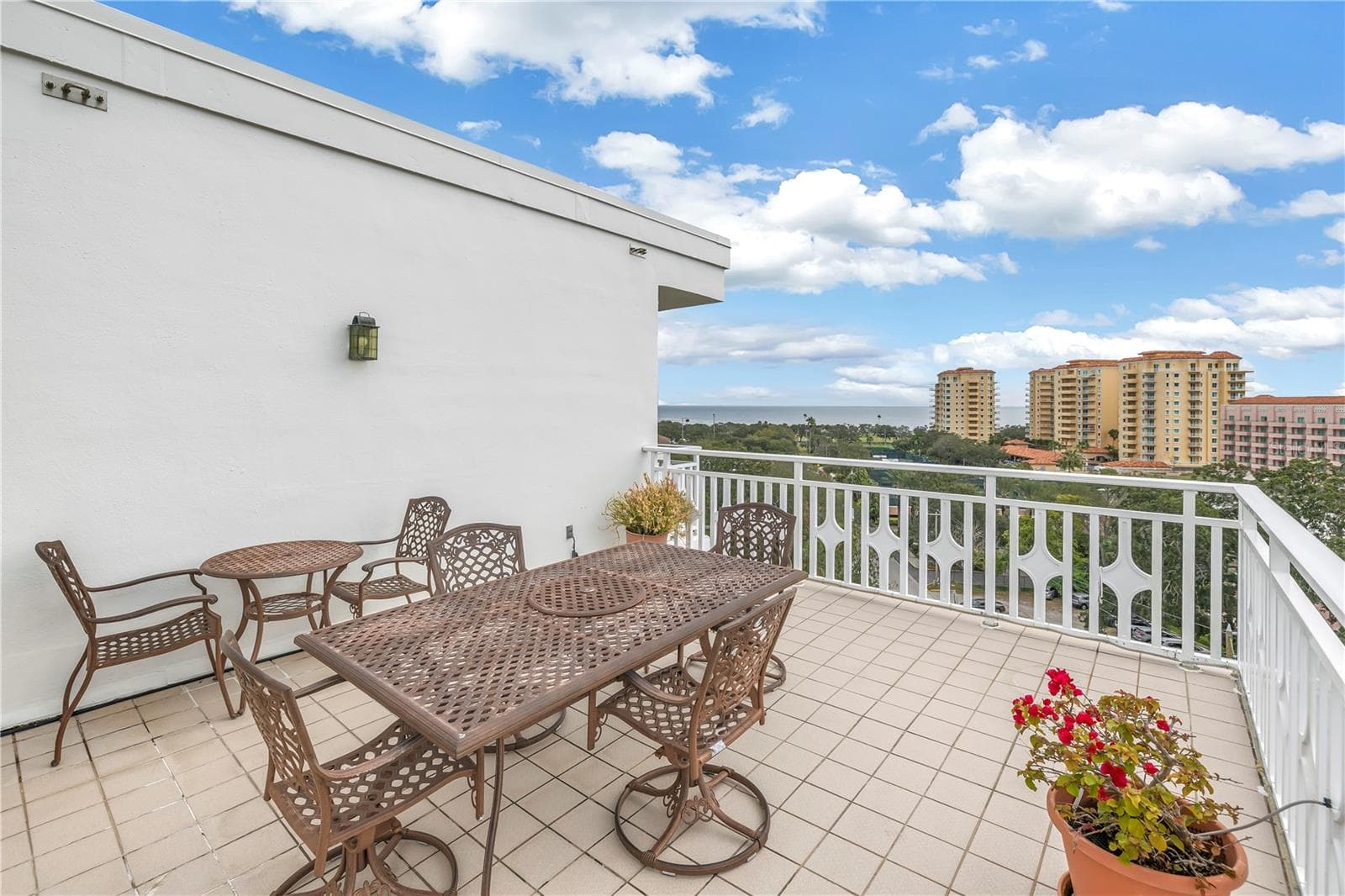Rooftop - 700 BEACH DR NE #201, ST PETERSBURG