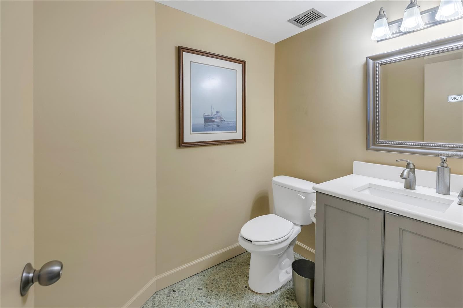 Condominium at 700 BEACH DR NE #201, ST PETERSBURG, photo 51 of 76