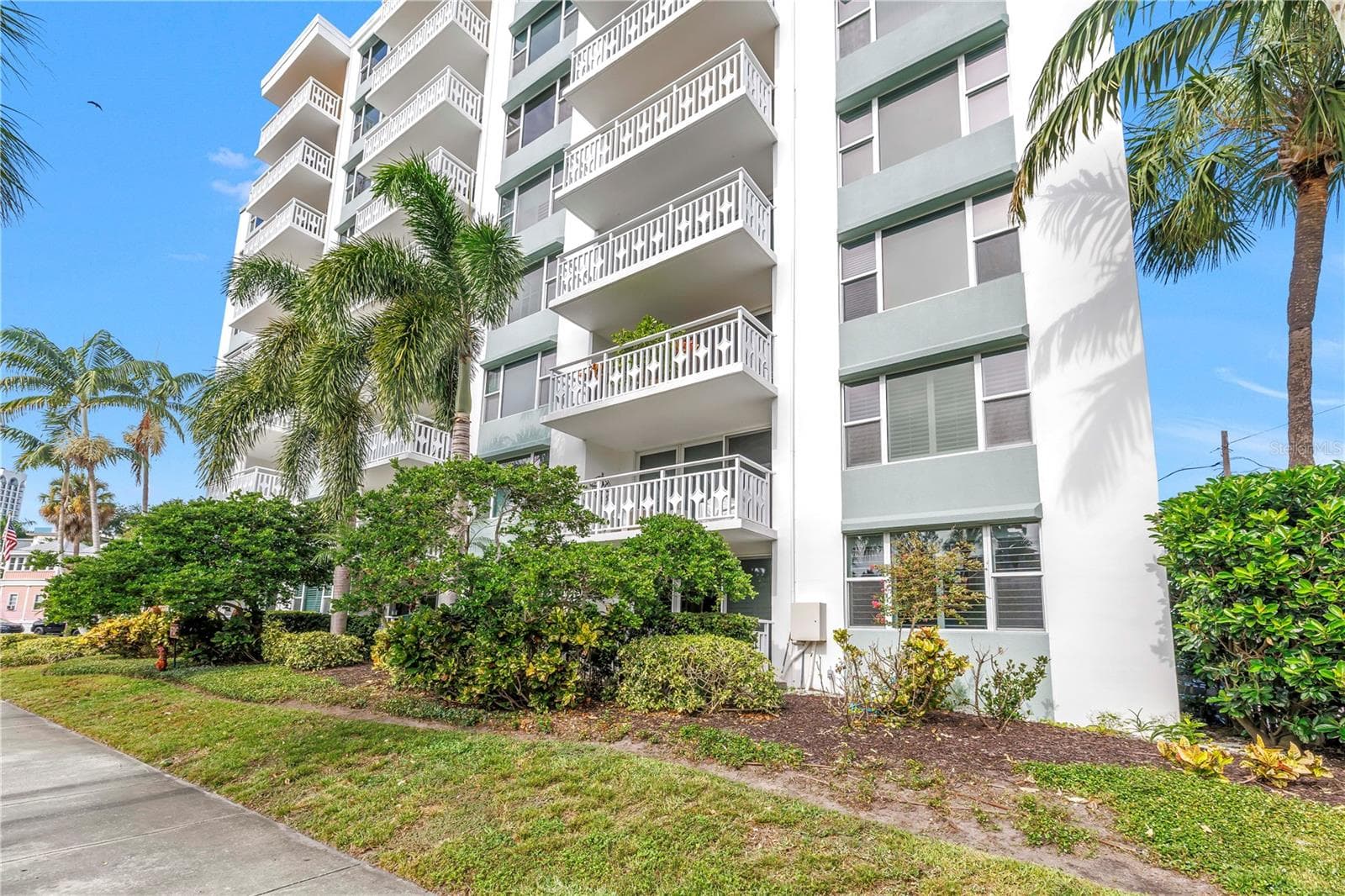 Second Floor Unit - 700 BEACH DR NE #201, ST PETERSBURG