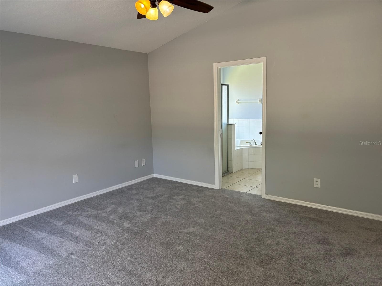 Single Family Residence at 2830 STRAND CIR, OVIEDO, photo 15 of 24