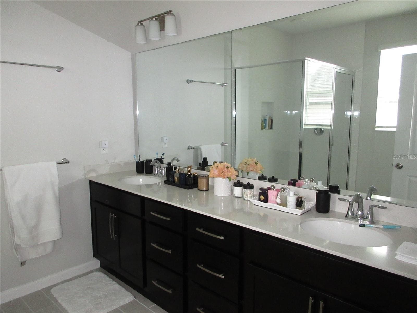Primary Bathroom - 671 POTHOS ST, APOPKA