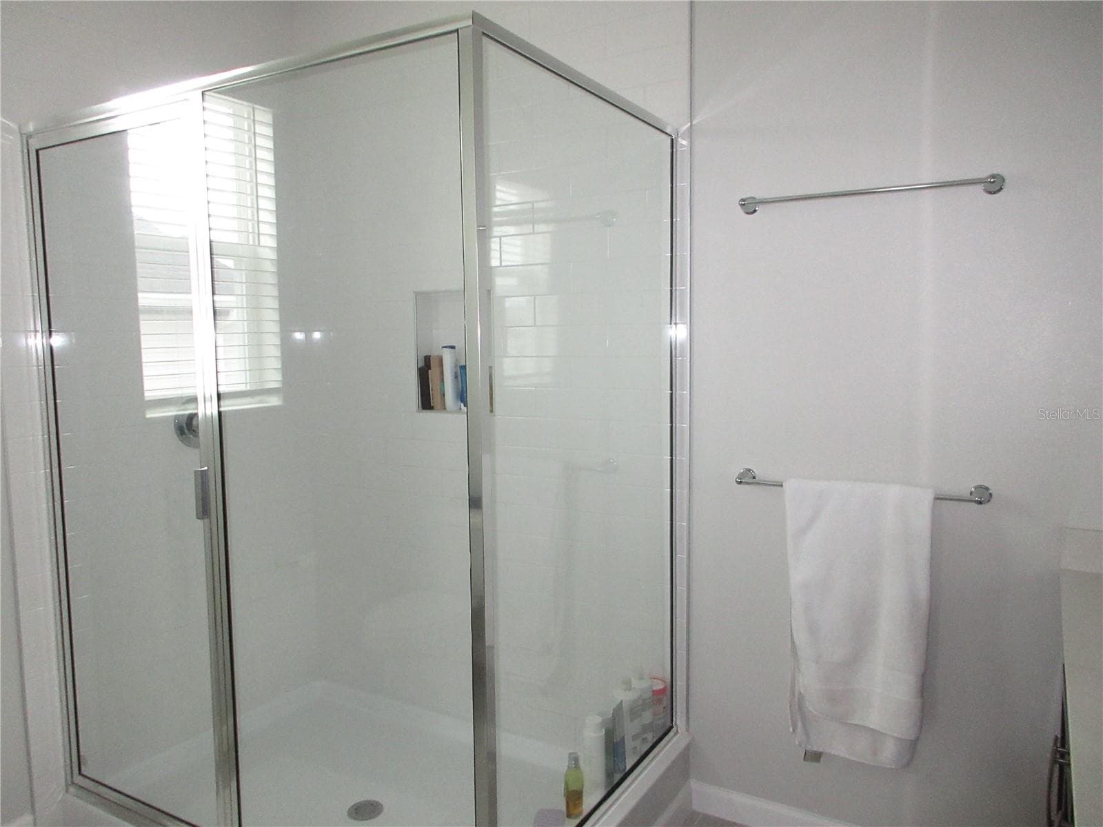 Primary Bathroom - 671 POTHOS ST, APOPKA