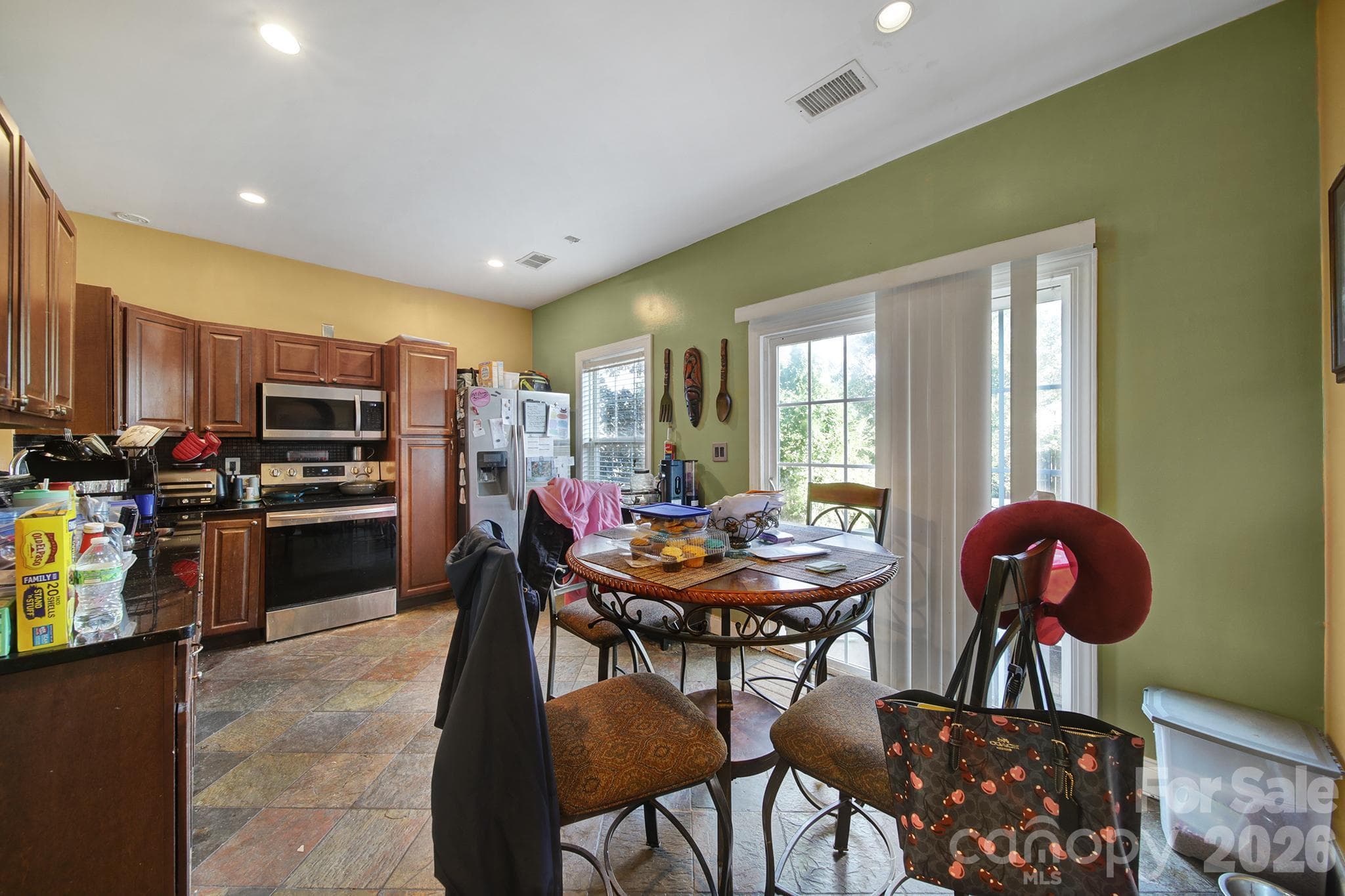 Single Family Residence at 6029 Timbertop Lane, Charlotte, photo 5 of 32