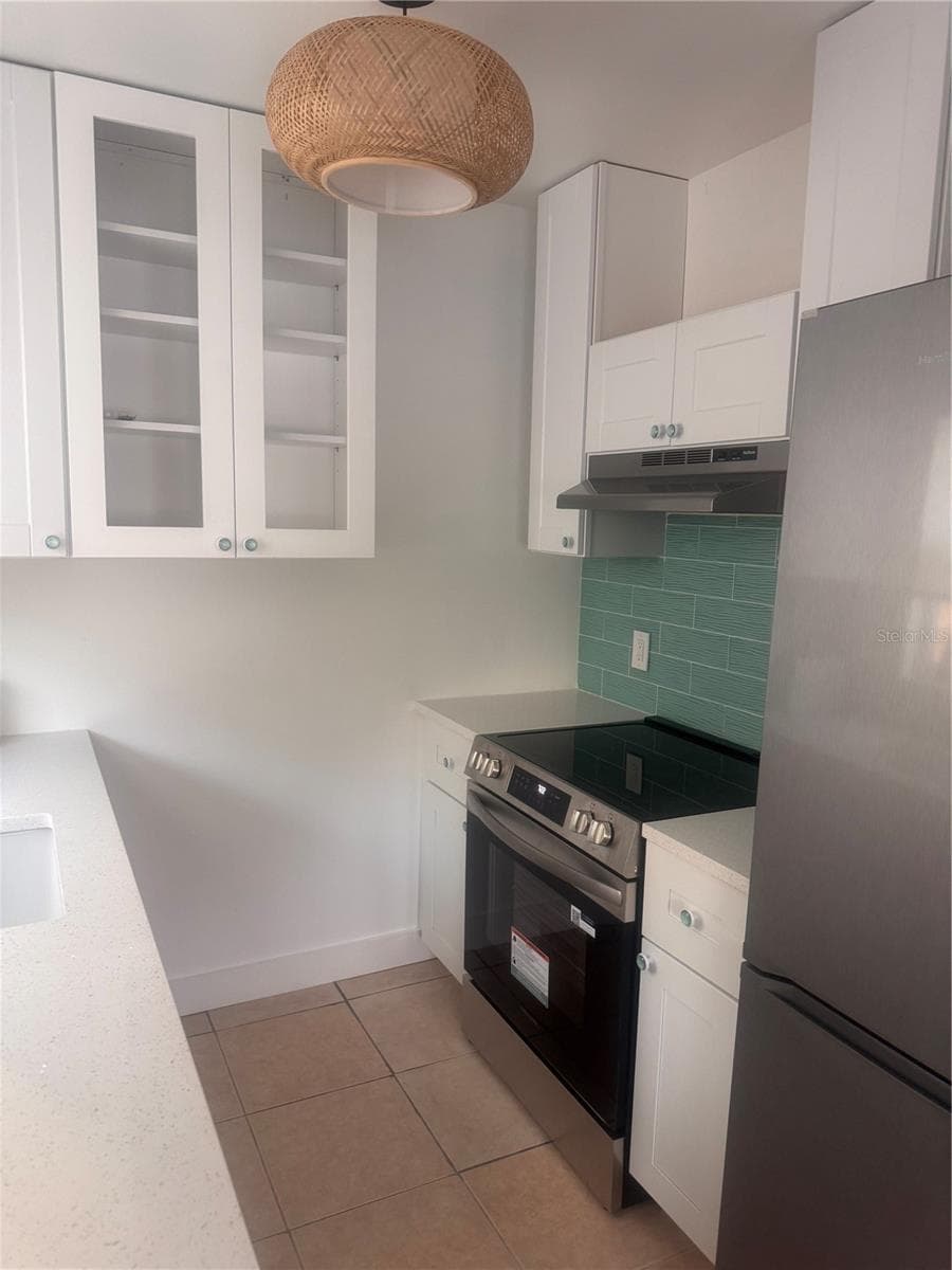 Duplex at 78 146TH AVE E, MADEIRA BEACH, photo 2 of 6