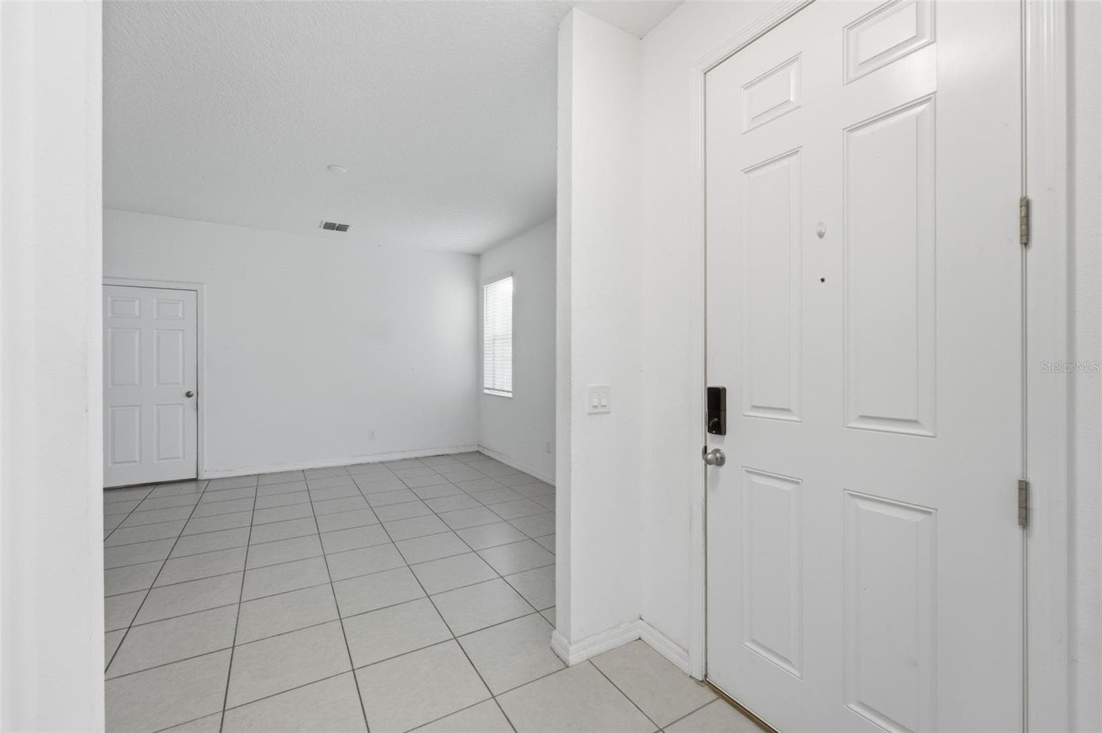 Townhouse at 1161 PRESIDENTIAL LN, APOPKA, photo 5 of 47