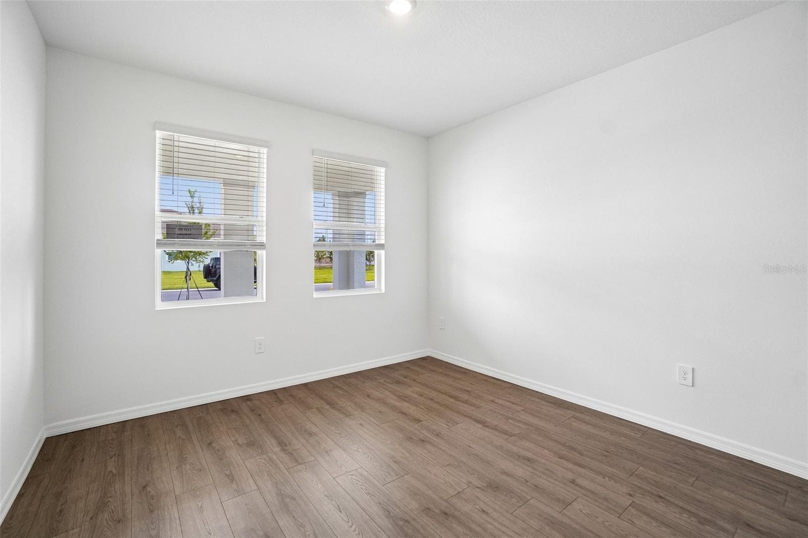 Single Family Residence at 5368 CLOUDBERRY AVE, LAKELAND, photo 18 of 42