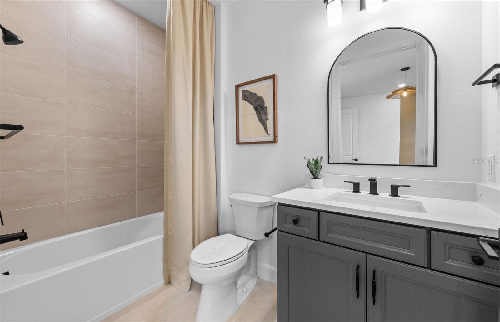 Renown model representation. - 26209 CORAL HARBOUR DR, ENGLEWOOD