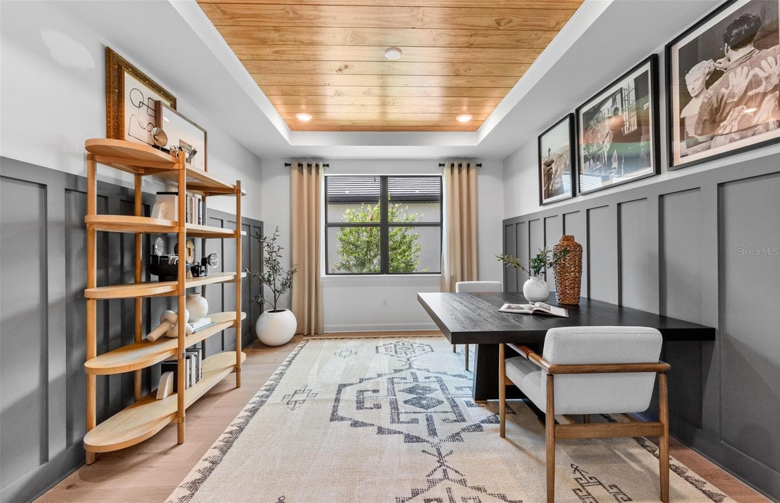 Renown model representation. - 26209 CORAL HARBOUR DR, ENGLEWOOD