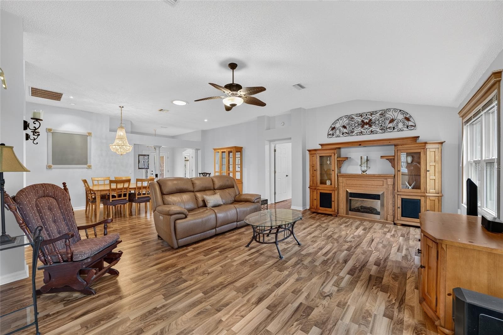 Single Family Residence at 509 CHULA VISTA AVE, THE VILLAGES, photo 17 of 78