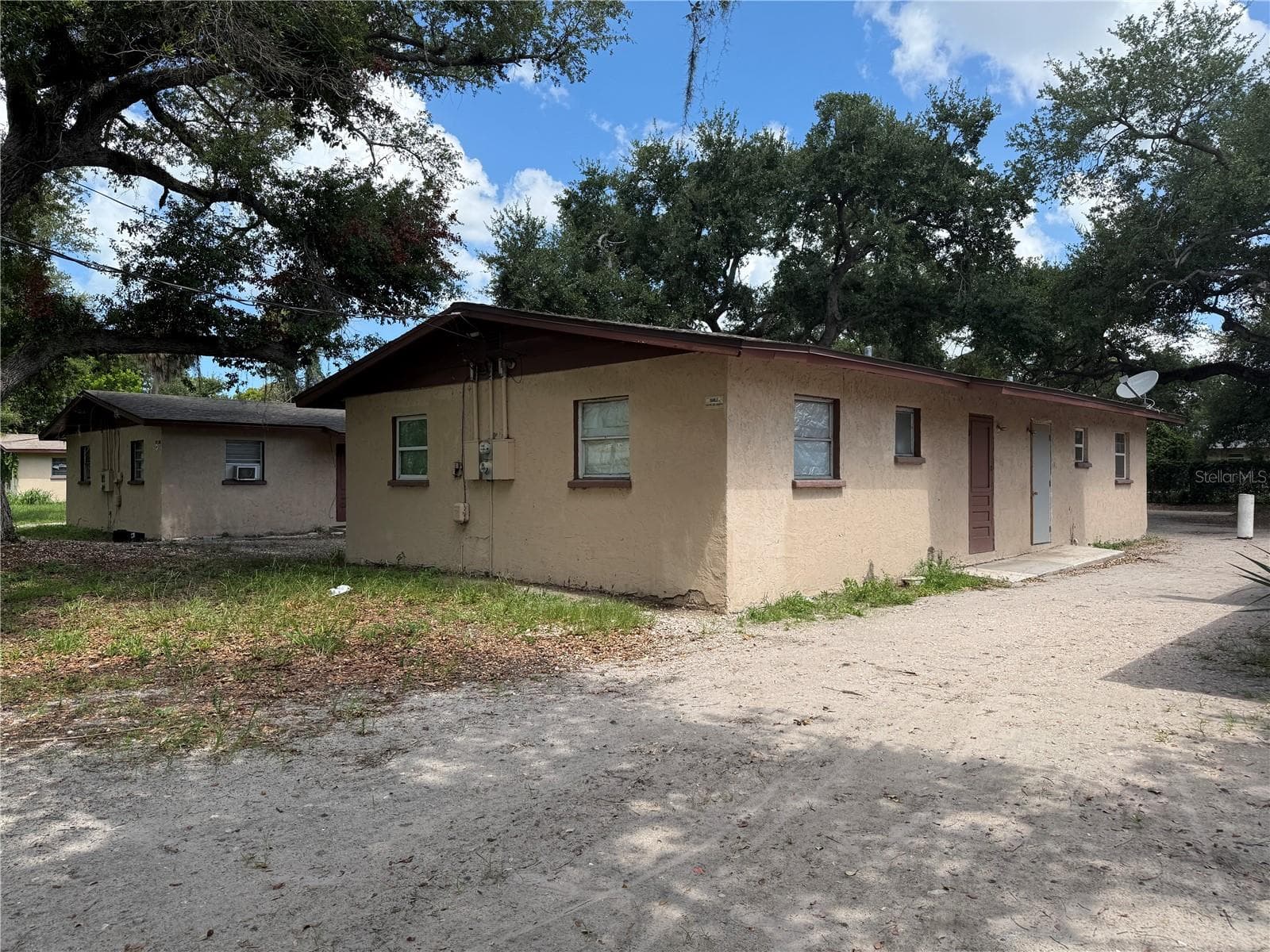 Duplex at 1821 20TH ST, SARASOTA, photo 9 of 12