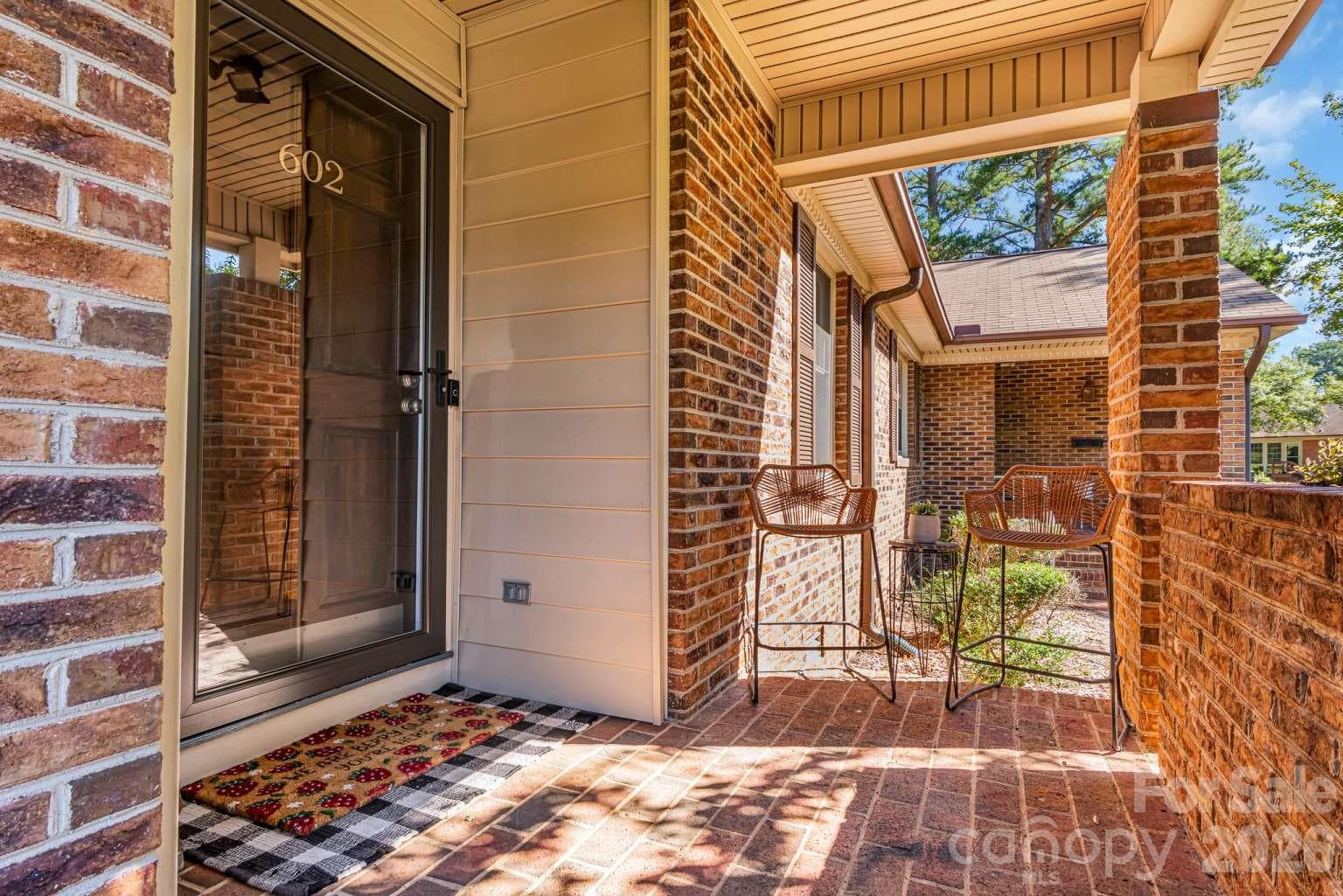 Condominium at 602 Colby Circle, Salisbury, photo 3 of 36