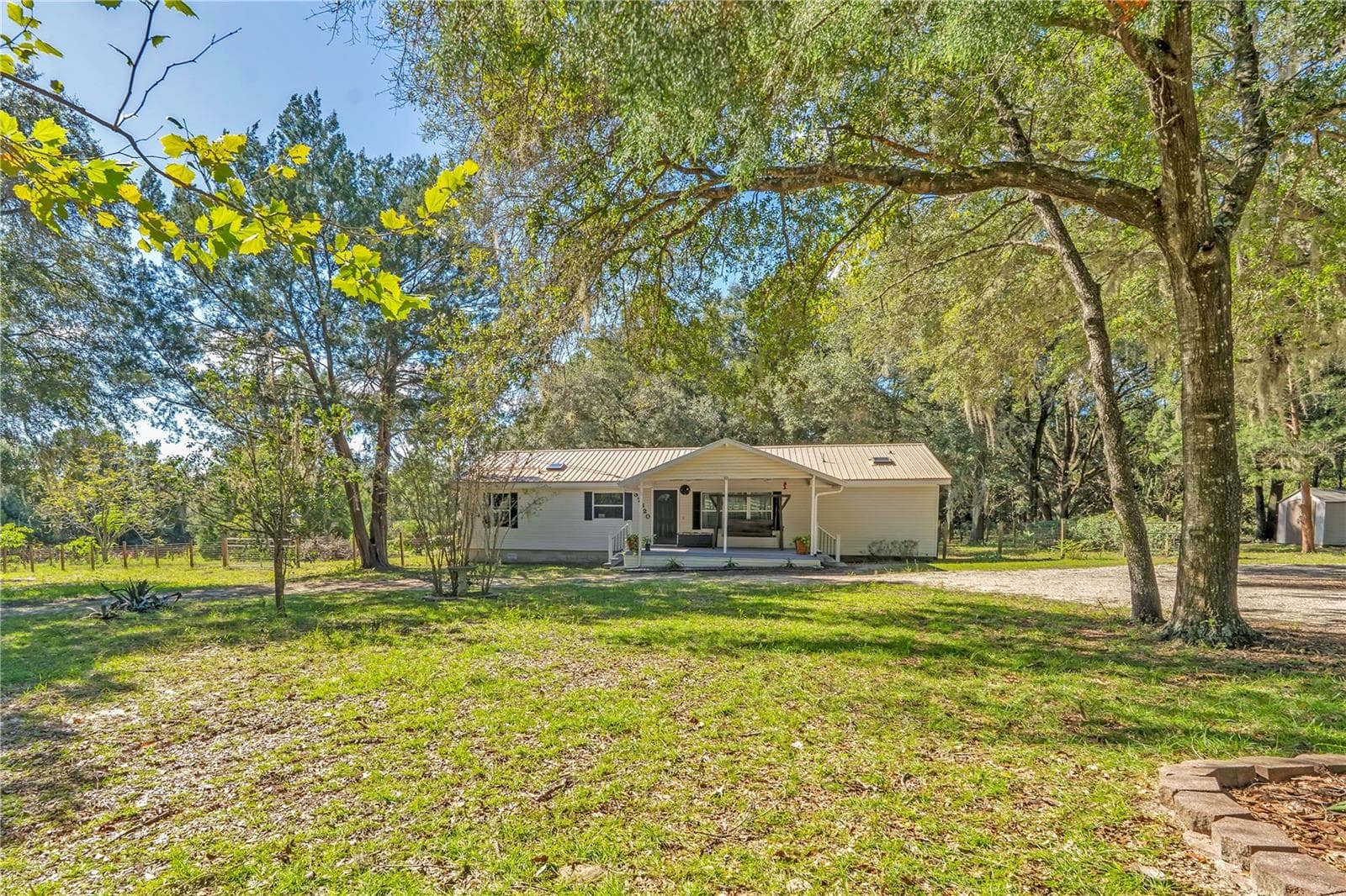 Single Family Residence at 37820 RIDGECREST LN, LADY LAKE, photo 2 of 37