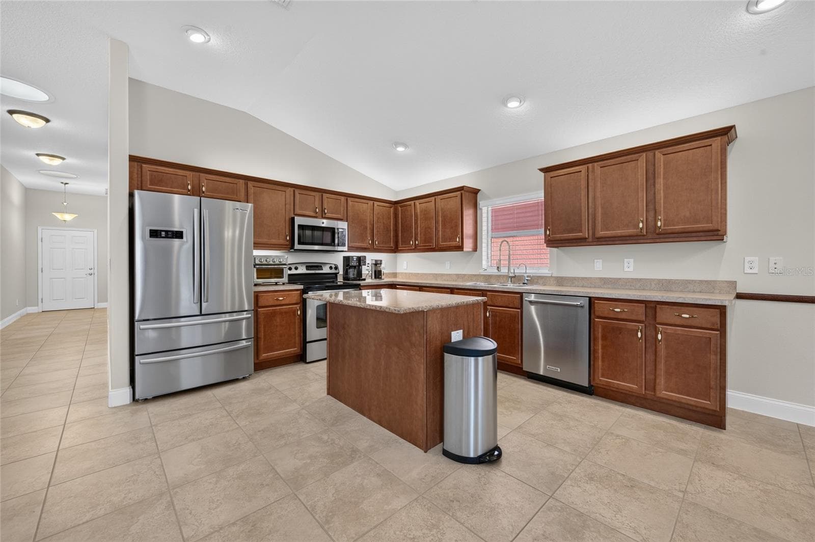 Single Family Residence at 1512 ARECA PALM DR, PORT ORANGE, photo 11 of 49